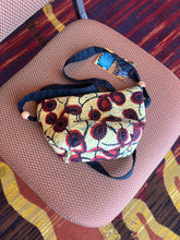 Load image into Gallery viewer, Chitenge Bag | Triangle